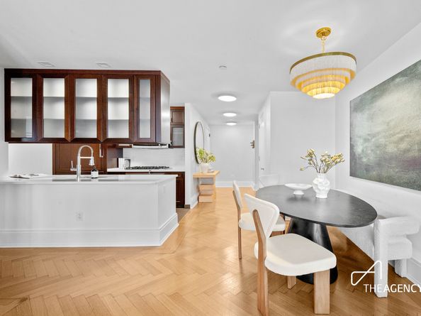 205 West 76th Street 1202, New York NY 10024