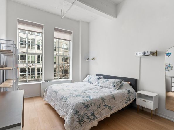 184 Kent Avenue D319, Brooklyn NY 11249