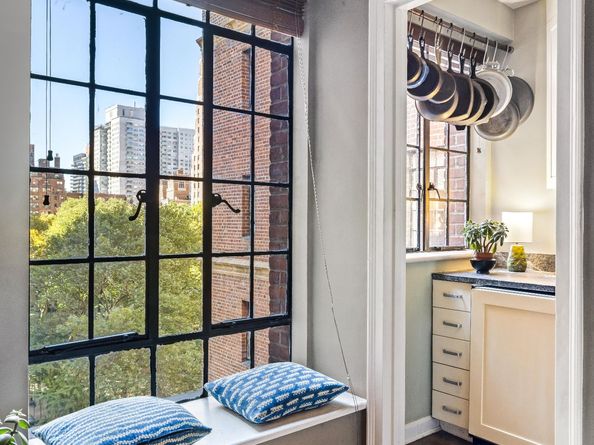 333 East 43rd Street 922, New York NY 10017