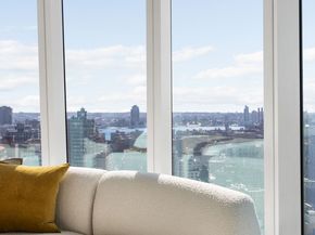45 East 22nd Street 32B, New York NY 10010