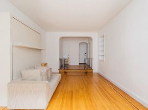 25 Minetta Lane 1F, New York NY 10012