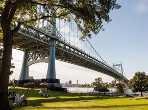 22-54 46th Street 504, Queens NY 11105