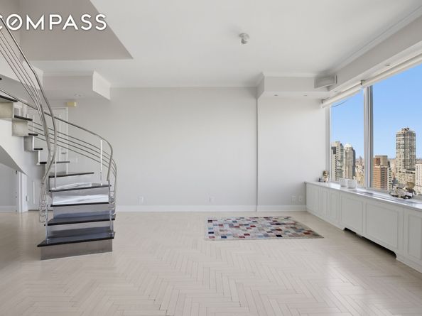 418 East 59th Street PHA, New York NY 10022