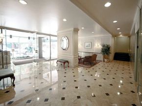 301 East 69th Street 12A, New York NY 10021