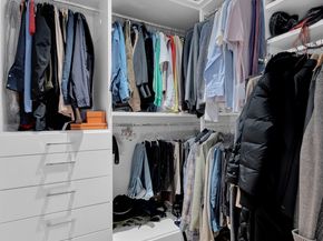 22-18 Jackson Avenue 608, Queens NY 11101