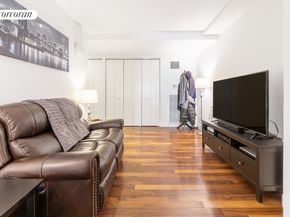 88 Greenwich Street 1019, New York NY 10006