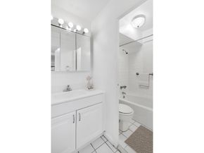 310 West 56th Street 7C, New York NY 10019