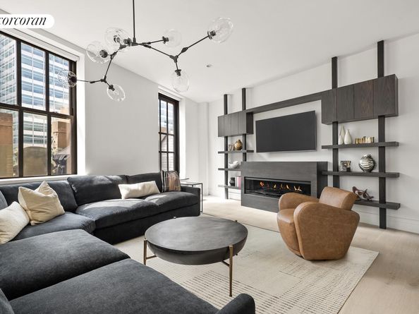 100 Barclay Street 16A, New York NY 10007