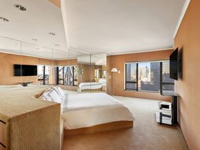 425 East 58th Street 22H, New York NY 10022