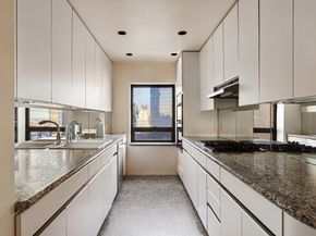 425 East 58th Street 22H, New York NY 10022