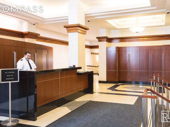 10 West 15th Street 403, New York NY 10011