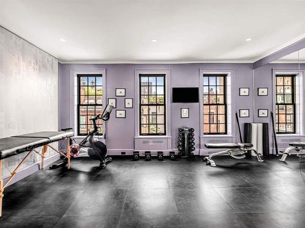 19 East 92nd Street, New York NY 10128