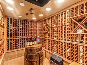 19 East 92nd Street, New York NY 10128