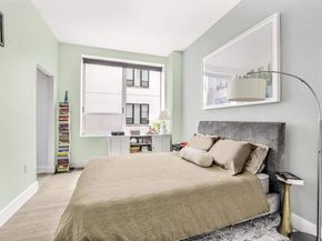 416 West 52nd Street 413, New York NY 10019