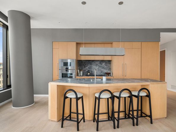 30 Front Street 15A, Brooklyn NY 11201