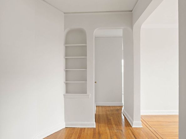 76-12 35th Avenue 6J, Queens NY 11372