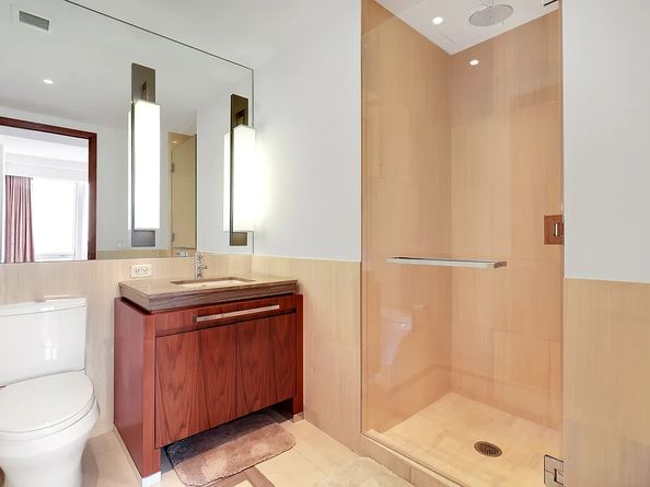 400 5th Avenue 37C, New York NY 10018