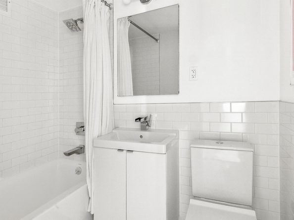 201 Clinton Avenue 10F, Brooklyn NY 11205