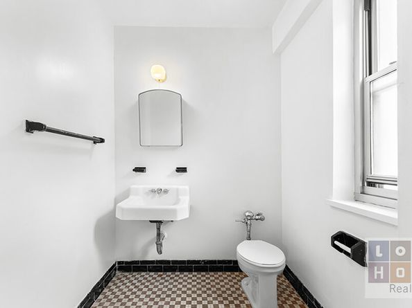 575 Grand Street E605, New York NY 10002