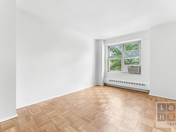 575 Grand Street E605, New York NY 10002