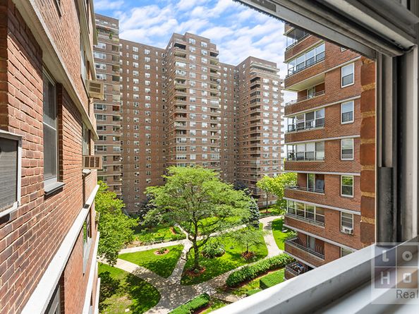 575 Grand Street E605, New York NY 10002