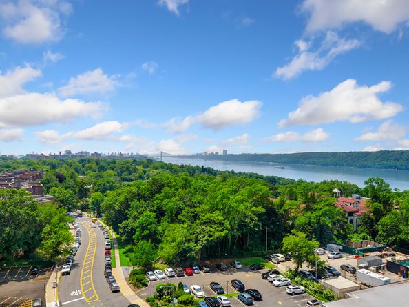 5700 Arlington Avenue 12T, Bronx NY 10471