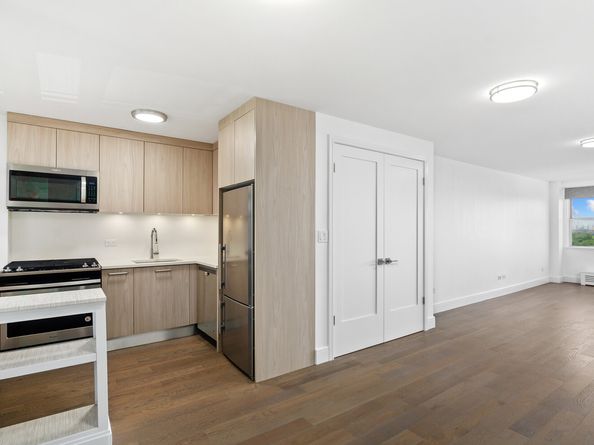 5700 Arlington Avenue 12T, Bronx NY 10471