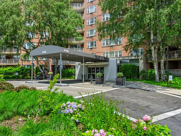 5700 Arlington Avenue 12T, Bronx NY 10471