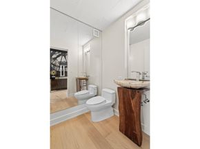 207 East 57th Street 19B, New York NY 10022