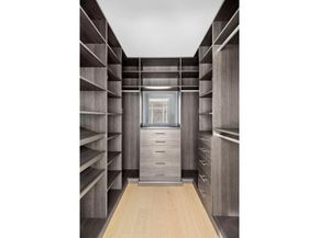 207 East 57th Street 19B, New York NY 10022