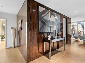 207 East 57th Street