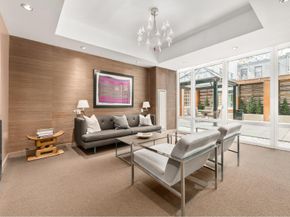 207 East 57th Street 19B, New York NY 10022