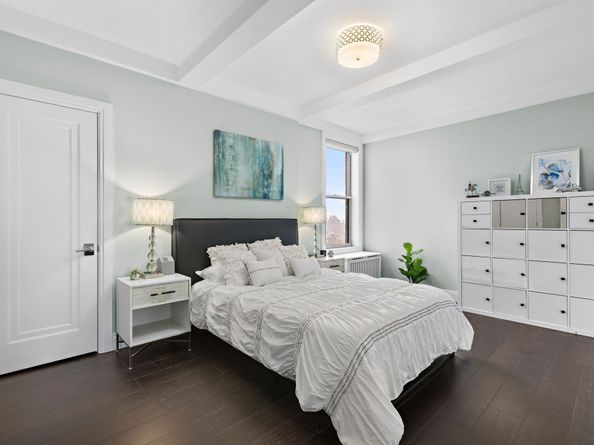 10 West 86th Street PH15A, New York NY 10024