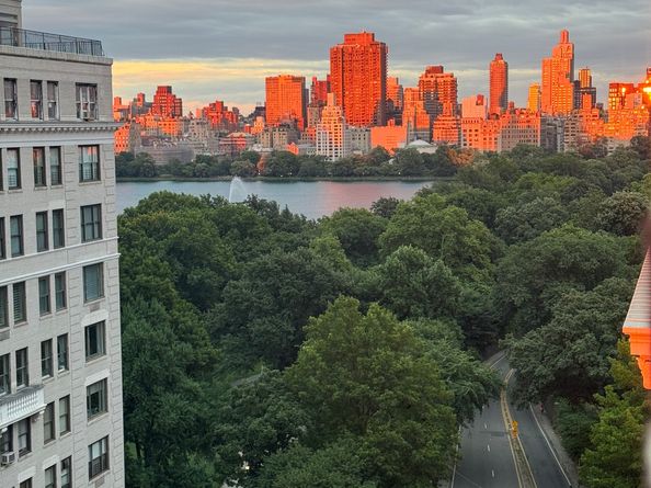 10 West 86th Street PH15A, New York NY 10024