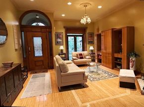 229 West 138th Street 14, New York NY 10030
