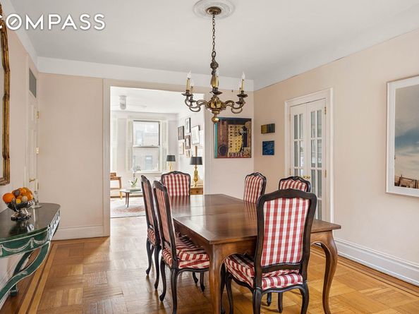 37-28 80th Street 32, Queens NY 11372