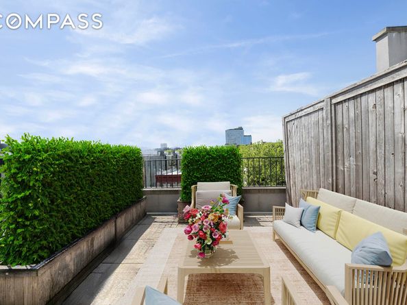 195 Hawthorne Street 5E, Brooklyn NY 11225