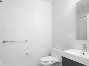 195 Hawthorne Street 5E, Brooklyn NY 11225