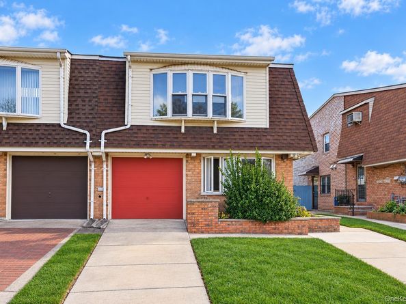 305 127th Street, College Point NY 11356