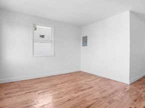 1148 E 211th Street, Bronx NY 10469