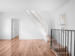 1148 E 211th Street, Bronx NY 10469