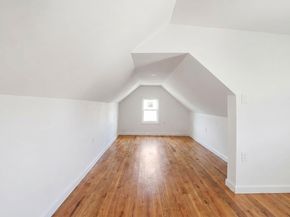 1148 E 211th Street, Bronx NY 10469