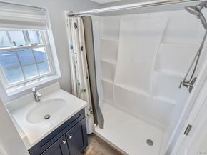 3 Drake Lane, Kings Park NY 11754