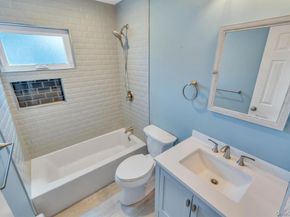 3 Drake Lane, Kings Park NY 11754