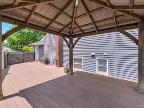 3 Drake Lane, Kings Park NY 11754