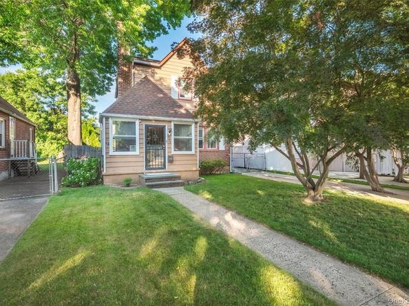 8415 253rd Street, Bellerose NY 11426