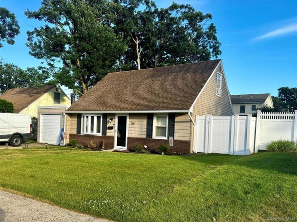 114 Boston Avenue, Massapequa NY 11758