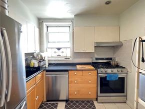 60-11 Broadway 6k, Woodside NY 11377