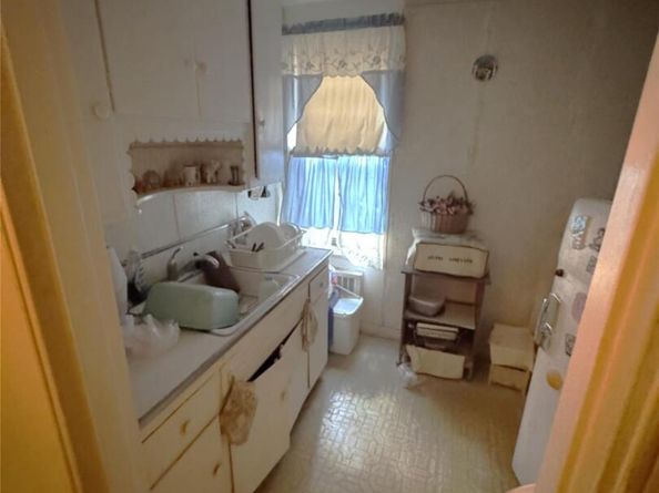 83-25 98 Street 1J, Woodhaven NY 11421