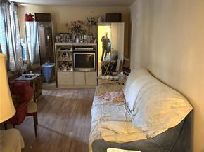 83-25 98 Street 1J, Woodhaven NY 11421